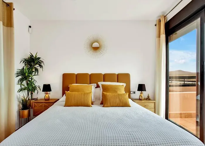 Fénix - Oasis In Natural Reserve *