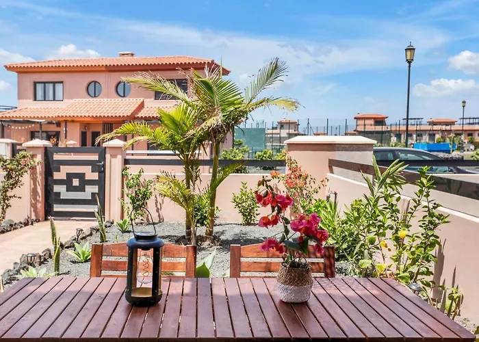 Fénix - Oasis In Natural Reserve